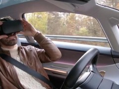 Apple Car新专利曝光：车门能检测后方来车 AR系统防晕车
